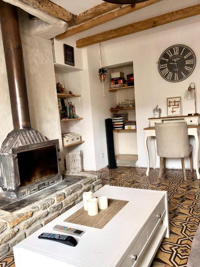 La Maison De Tonton Les Aires 外观 照片