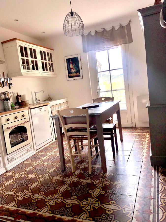 La Maison De Tonton Les Aires 外观 照片